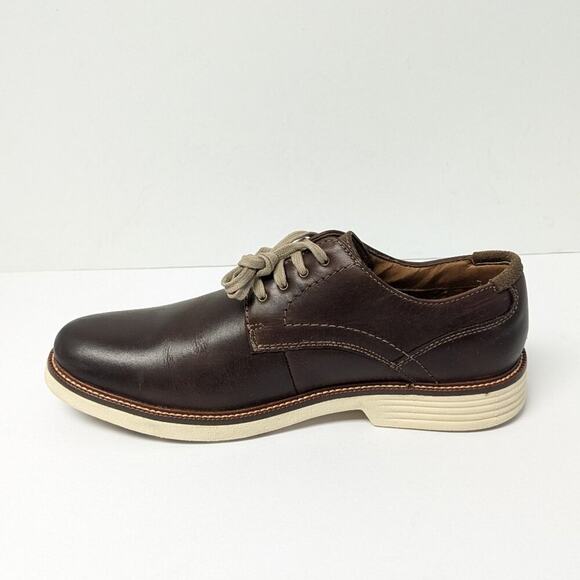 Dockers Parkway Lace-Up Oxford, Brown, Mens 7.5 M